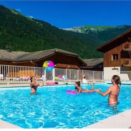 Chaleureux T3 Rdc 4-6 Personnes, Piscines, Sauna, Salle De Detente Sports Samoens