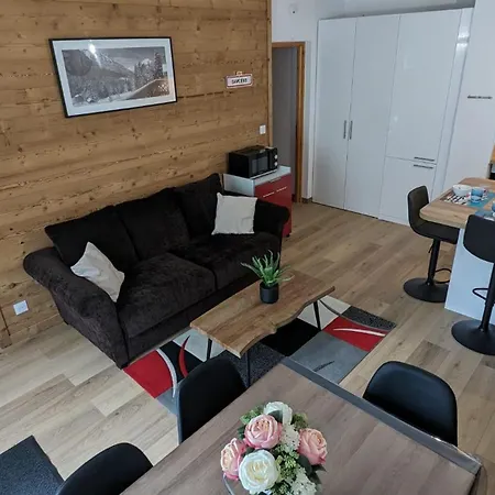 Chaleureux T3 Rdc 4-6 Personnes, Piscines, Sauna, Salle De Detente Sports * Samoens
